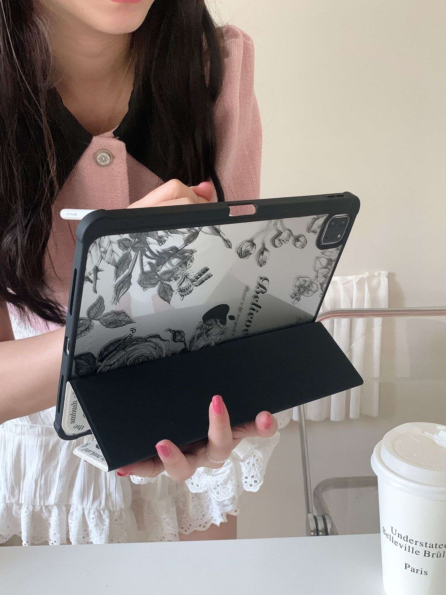 iPadケース　花柄デザイン 手帳型アイパッド保護ケース