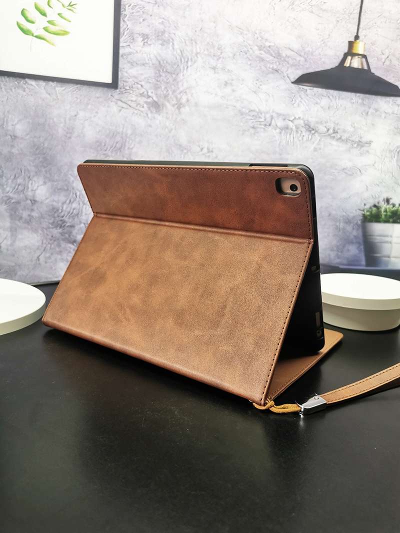 iPadケース　レザー調 iPad Air 第5世代 スタンド機能付きケース