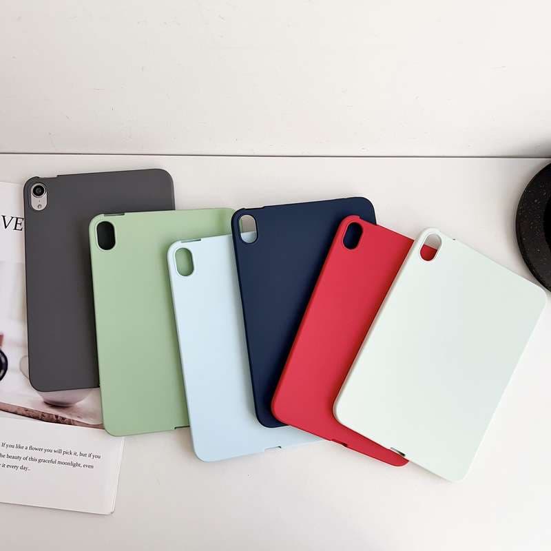 iPadケース　シンプルソフトiPad第9世代用保護ケース
