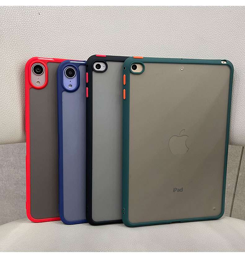 iPadケース　耐衝撃 アイパッドエア 背面クリアケース