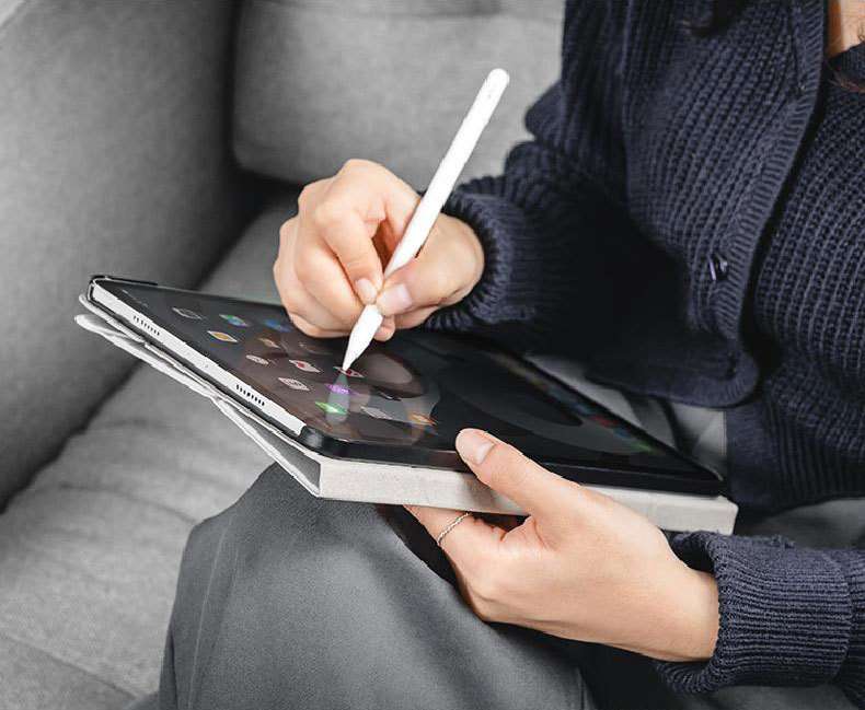 iPadケース　アイパッドプロ用 折りたたみスタンドケース
