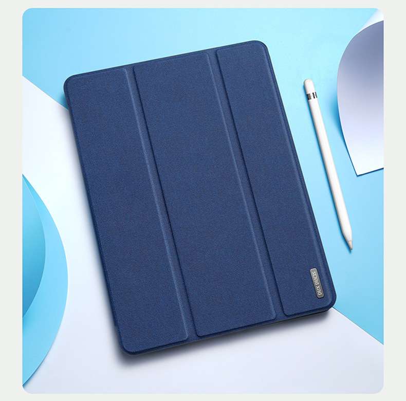 iPadケース　アイパッド第10世代 三つ折り保護ケース