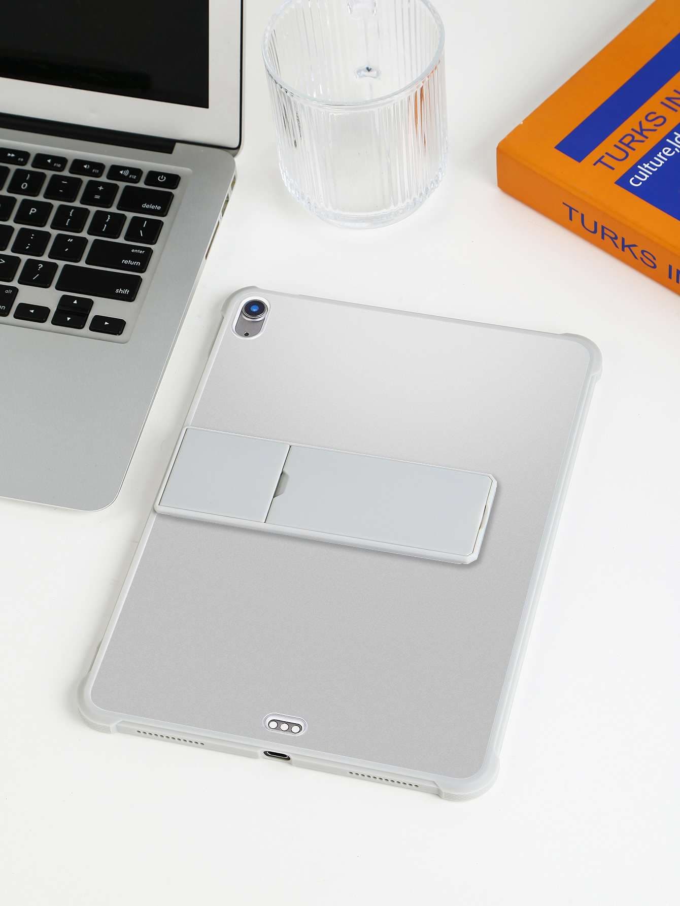 iPadケース　アイパッド第9世代用 スタンド機能付き保護ケース