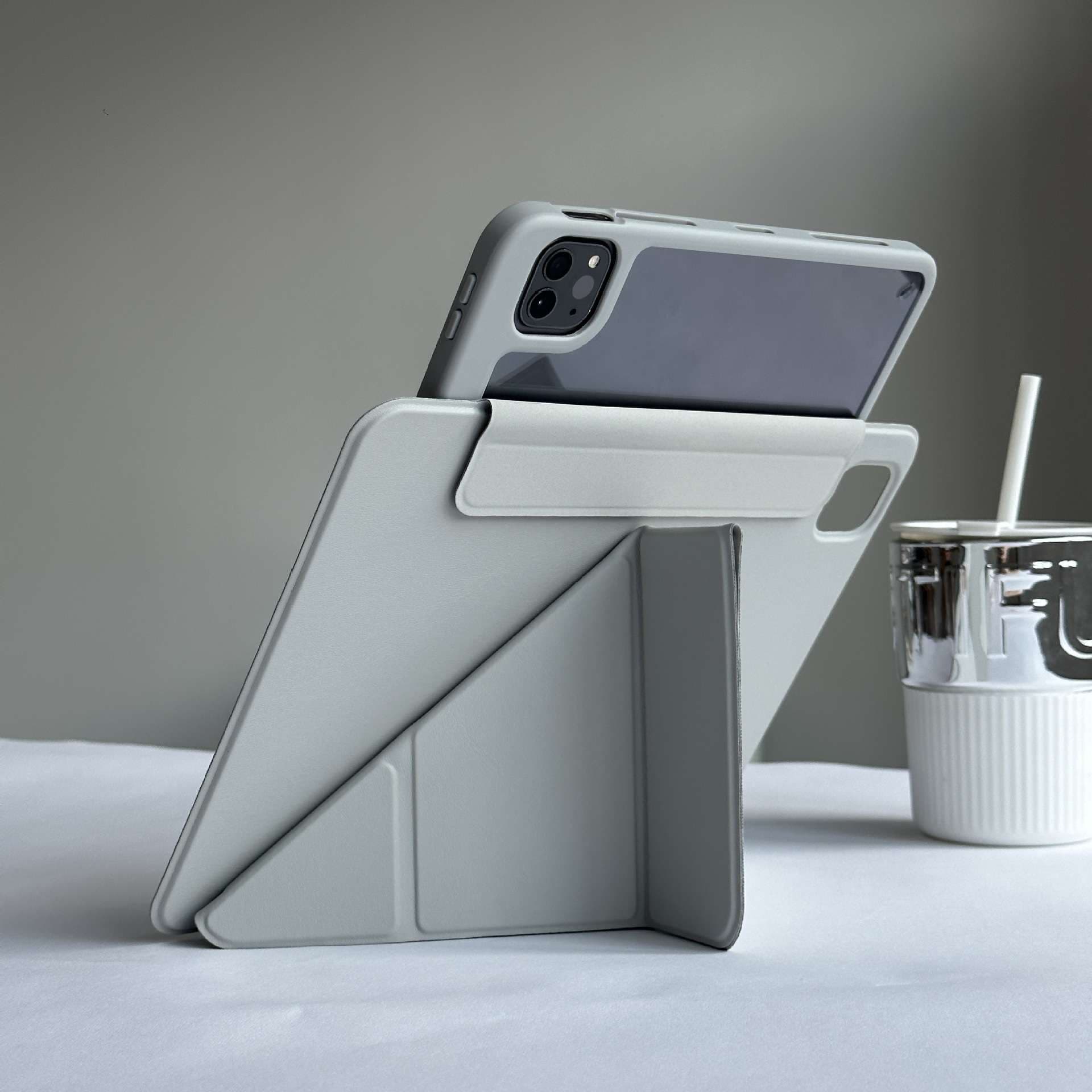 iPadケース　折りたたみ式スタンド機能付きiPadProケース