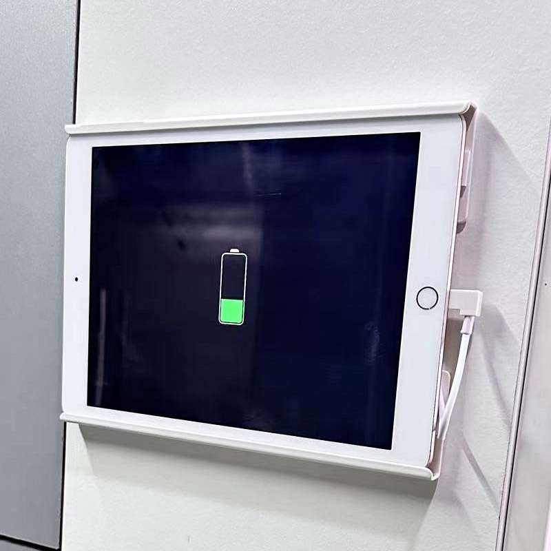 iPadケース　iPad第10世代用 壁掛け充電スタンドケース
