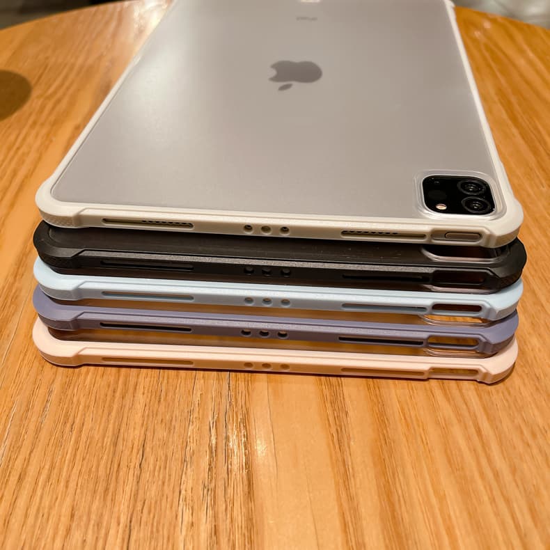 ipadカバー 透明感あふれる薄型保護ケース