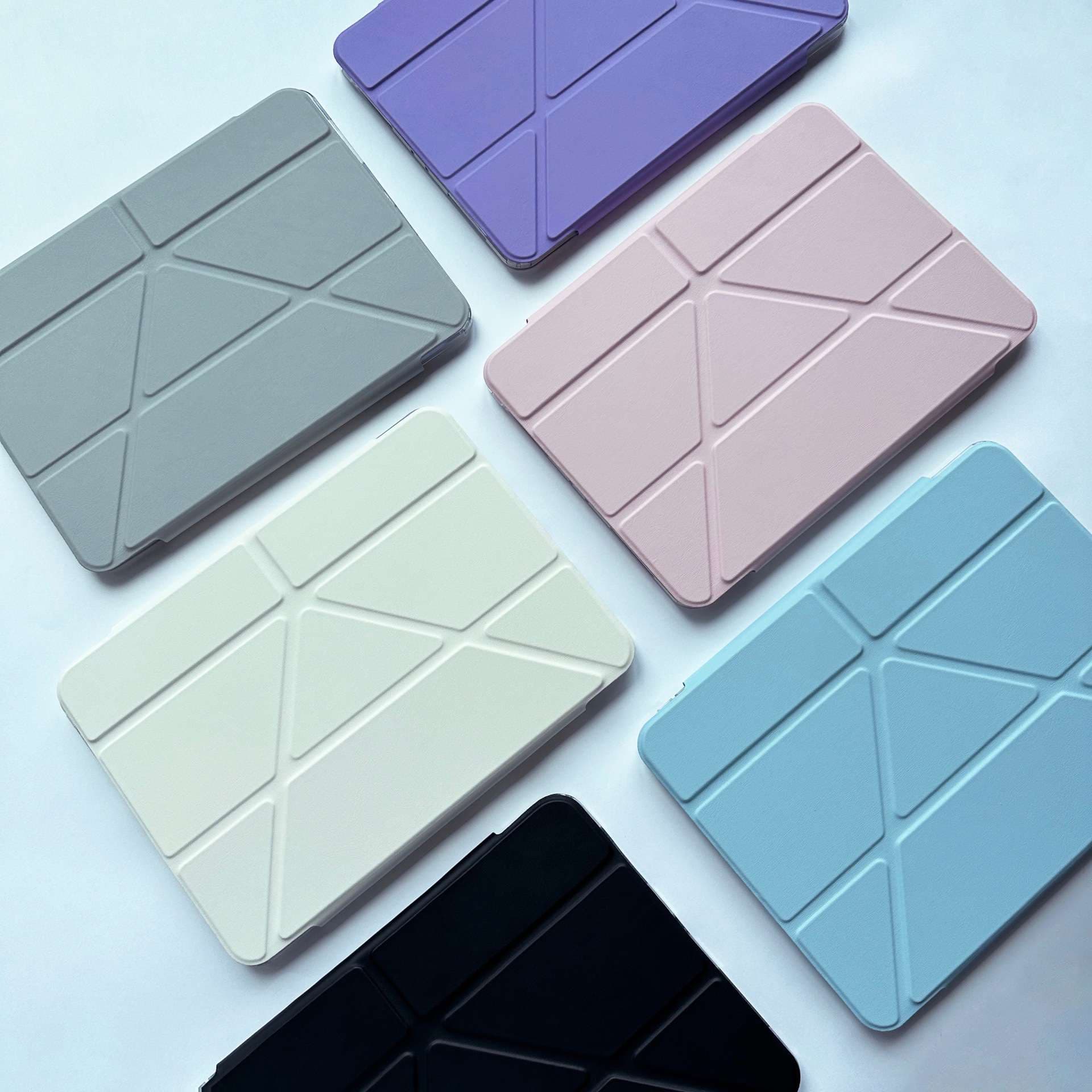 iPadケース　 折り紙風デザイン 薄型保護カバー