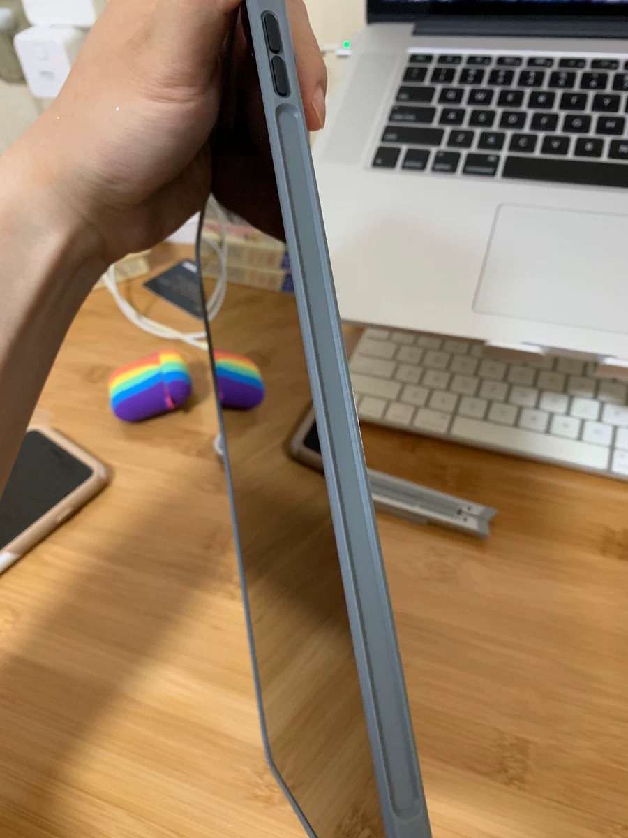 iPadケース　磁気吸着式アイパッドプロ保護ケース