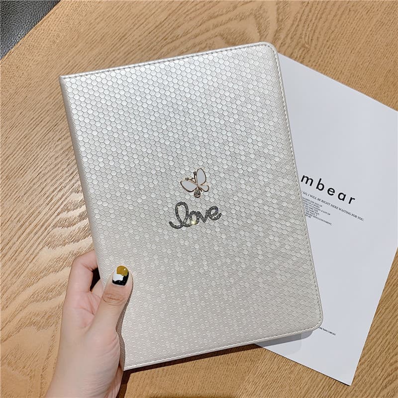 ipadカバー 蝶モチーフ六角形型押し保護カバー