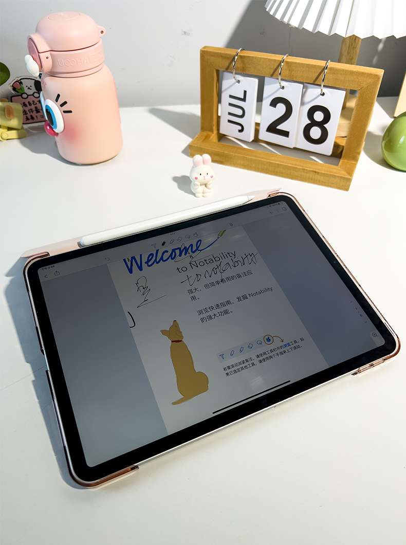 iPadケース 薄型 耐衝撃 折り畳みスタンド機能付き保護カバー