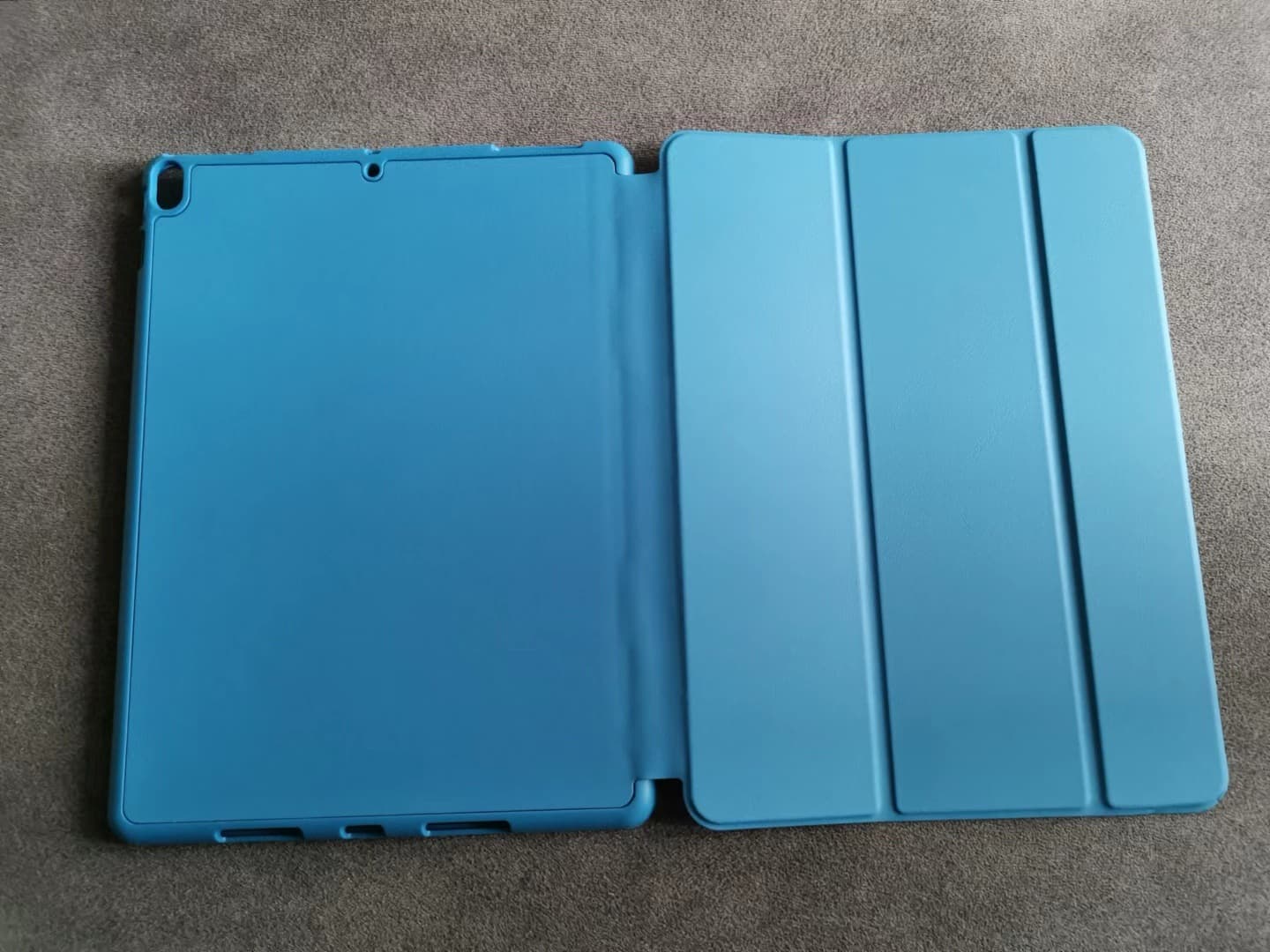 ipadカバー 三つ折りスタンド機能付き多機能保護カバー