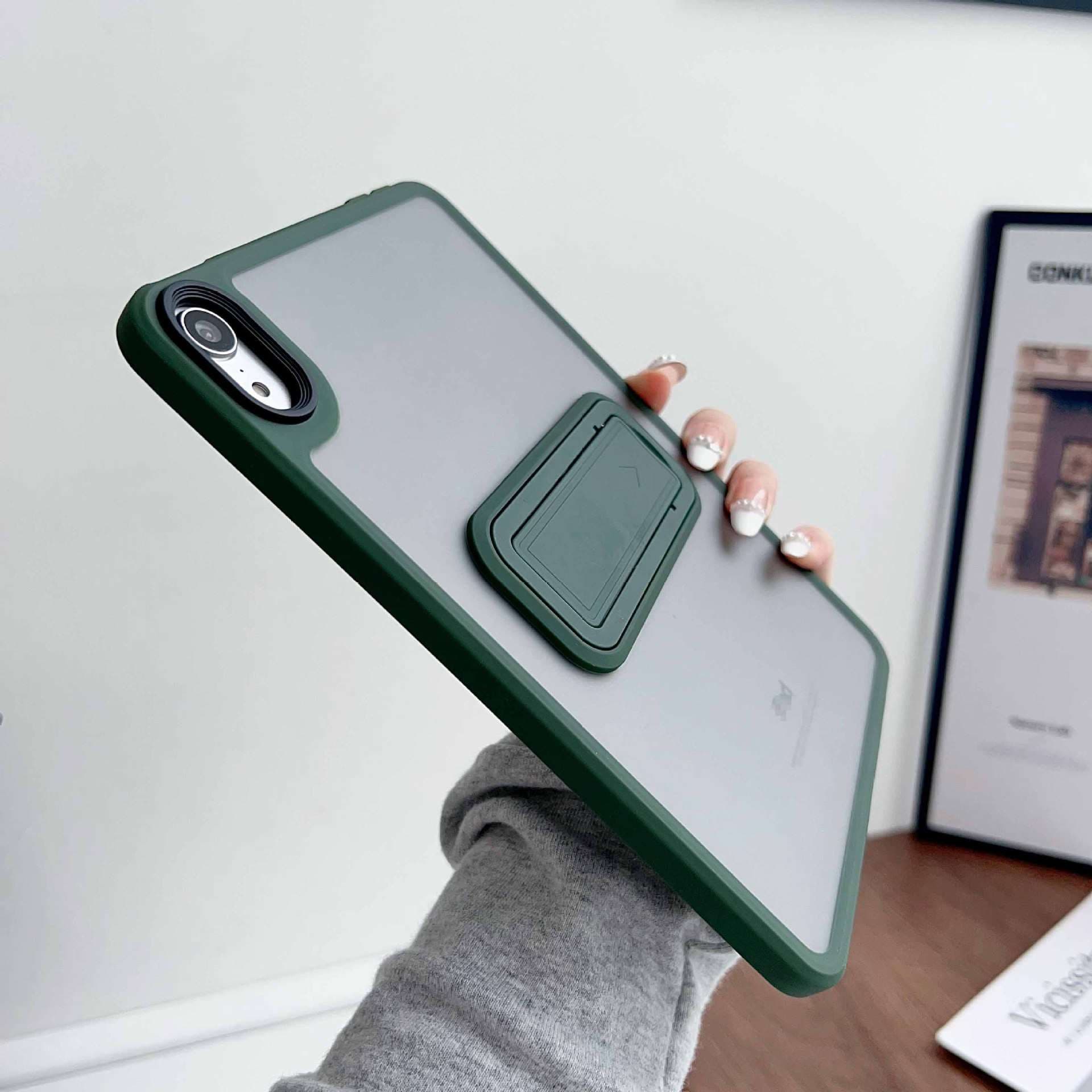 iPadケース 半透明 背面保護 スタンド付きケース