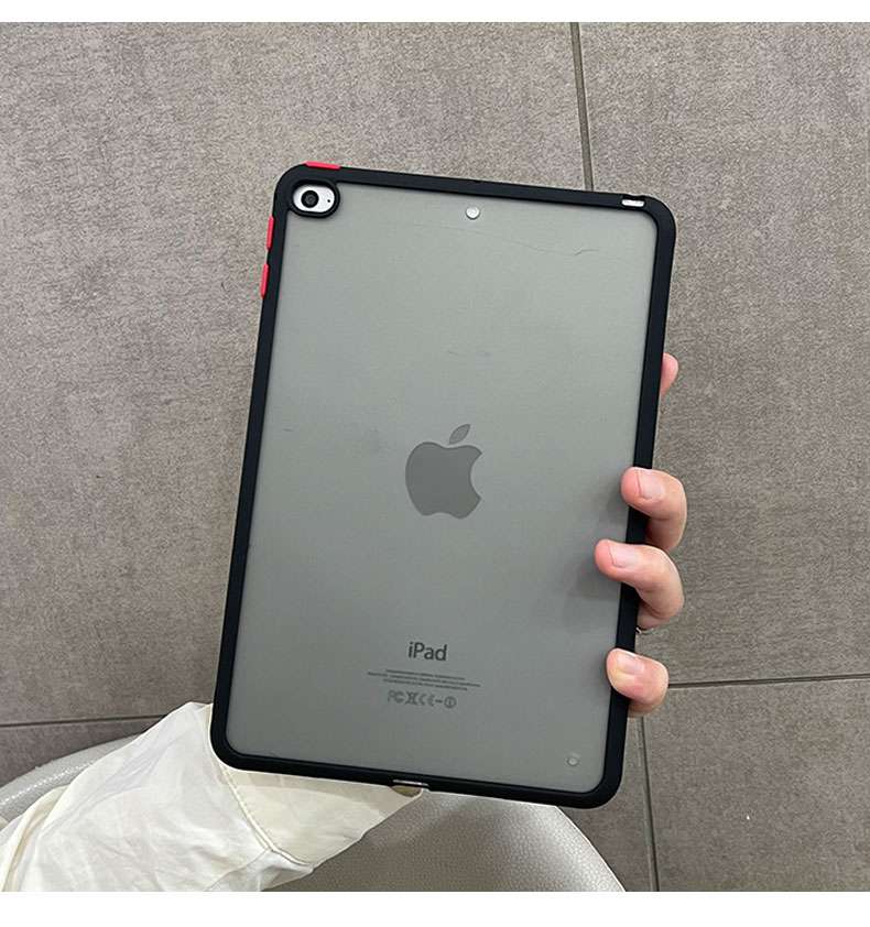 iPadケース　耐衝撃 アイパッドエア 背面クリアケース