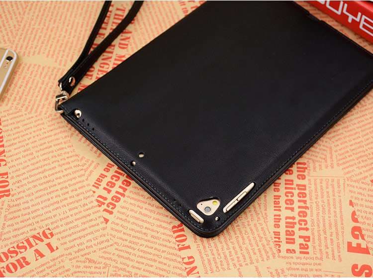 iPadケース　多機能ハンドル付きiPad第9世代用レザーケース