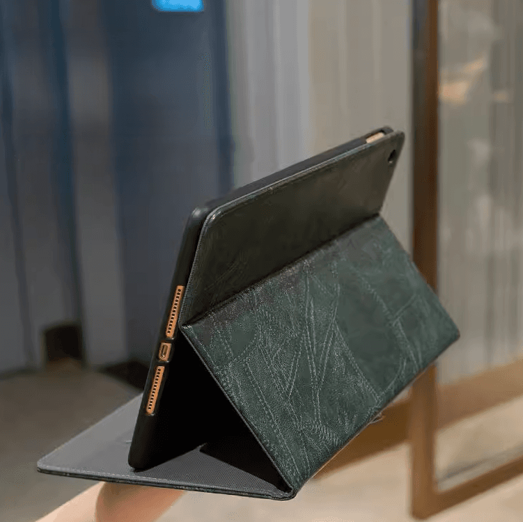 ipadカバー 幾何学模様レザー手帳型保護カバー