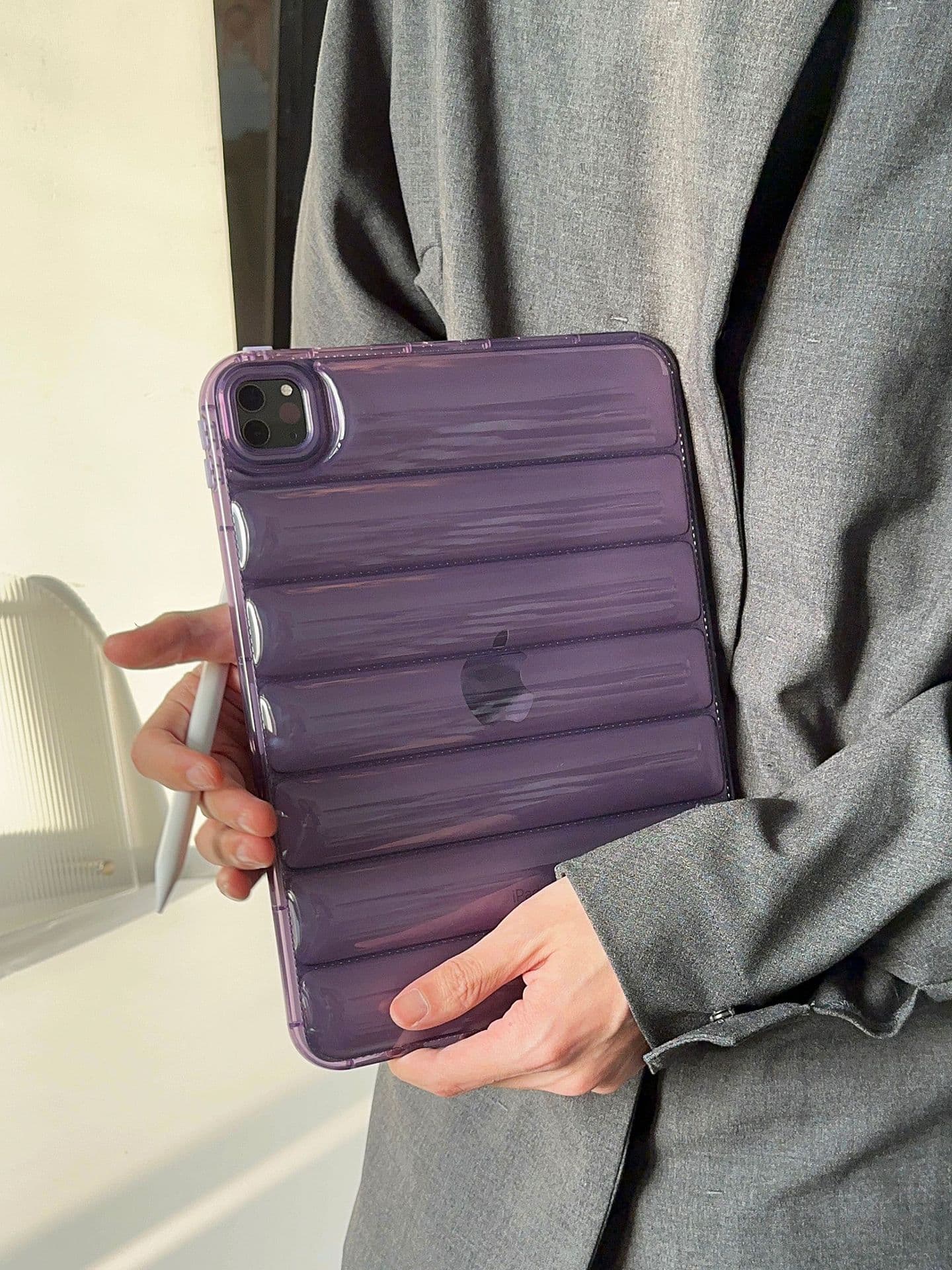 ipadカバー スーツケース風デザイン透明保護カバー